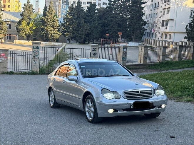 Mercedes C 240-8