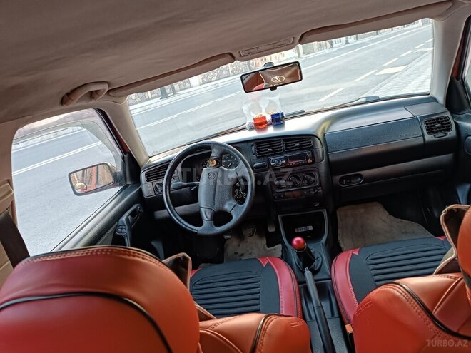 Volkswagen Golf 1996, 285,086 km - 2.0 l - Balakən