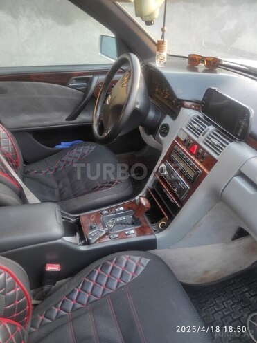 Mercedes E 220 d 1995, 218,220 km - 2.2 l - Şirvan