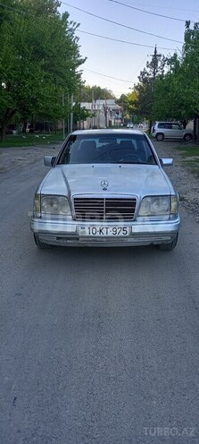Mercedes E 250 1994, 523,005 km - 2.5 l - Mingəçevir