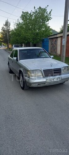 Mercedes E 250 1994, 523,005 km - 2.5 l - Mingəçevir