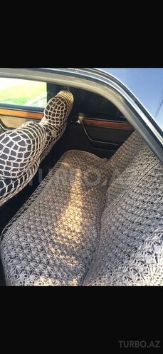 Mercedes E 230 1988, 302,142 km - 0.2 л - Masallı