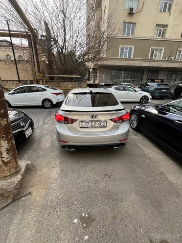 Hyundai Elantra 2015, 116,000 km - 1.8 l - Bakı