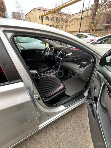 Hyundai Elantra 2015, 116,000 km - 1.8 l - Bakı