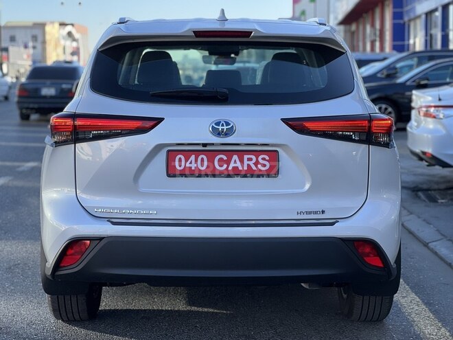 Toyota Highlander 2023, 48,000 km - 2.5 l - Bakı