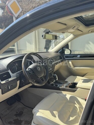 Volkswagen Touareg 2012, 170,000 km - 3.6 l - Bakı