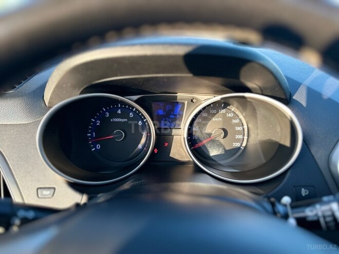 Hyundai ix35 2011, 180,000 km - 2.4 l - Gəncə