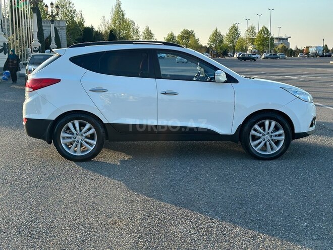 Hyundai ix35 2011, 180,000 km - 2.4 l - Gəncə