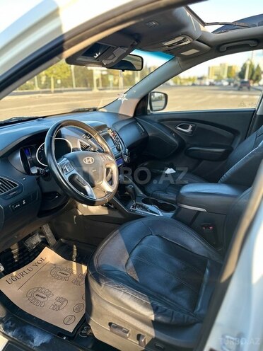 Hyundai ix35 2011, 180,000 km - 2.4 l - Gəncə