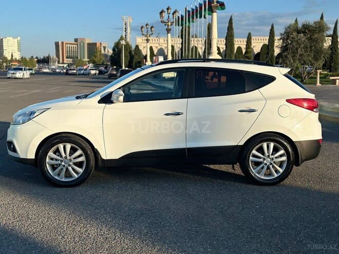 Hyundai ix35 2011, 180,000 km - 2.4 l - Gəncə