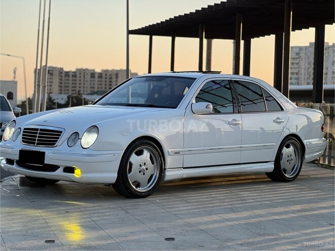 Mercedes E 320 2001, 333,000 km - 3.2 l - Bakı