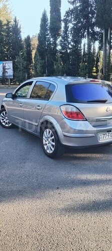 Opel Astra 2006, 420,000 km - 1.4 l - Mingəçevir