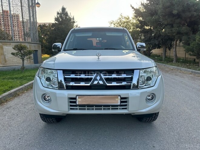 Mitsubishi Pajero 2013, 175,236 km - 3.5 l - Bakı