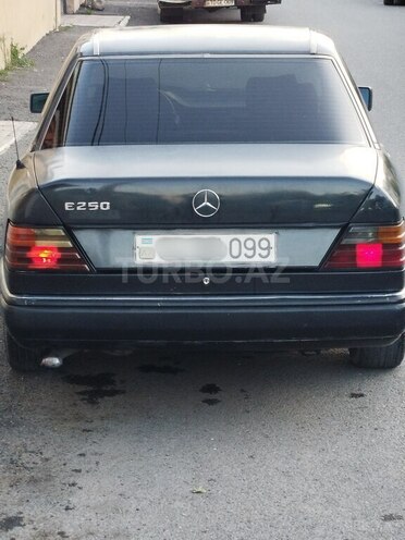 Mercedes E 250 1990, 450,000 km - 2.5 l - Gəncə