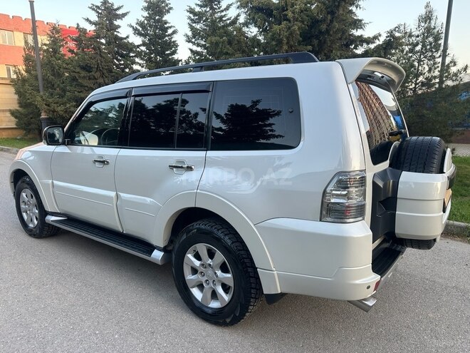 Mitsubishi Pajero 2013, 175,236 km - 3.5 l - Bakı