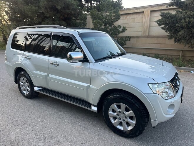 Mitsubishi Pajero 2013, 175,236 km - 3.5 l - Bakı