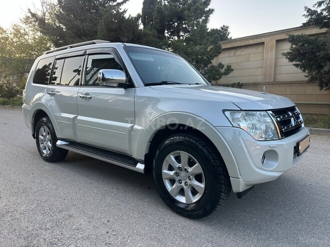 Mitsubishi Pajero 2013, 175,236 km - 3.5 l - Bakı