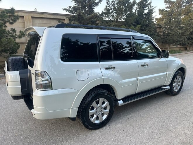 Mitsubishi Pajero 2013, 175,236 km - 3.5 l - Bakı