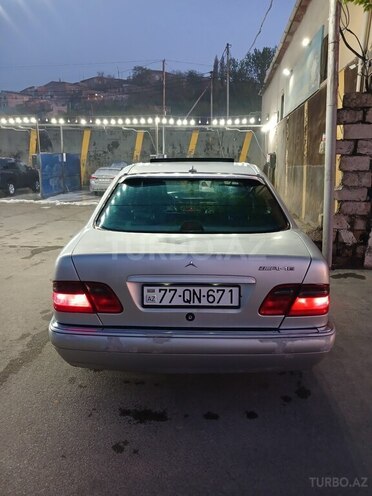 Mercedes E 230 1996, 317,000 km - 2.3 l - Bakı
