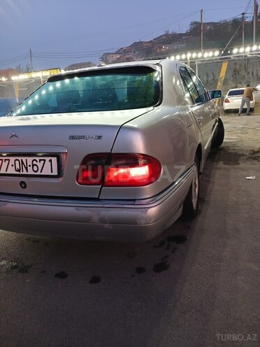 Mercedes E 230 1996, 317,000 km - 2.3 l - Bakı
