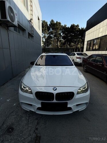 BMW 528 2013, 243,000 km - 2.0 l - Bakı