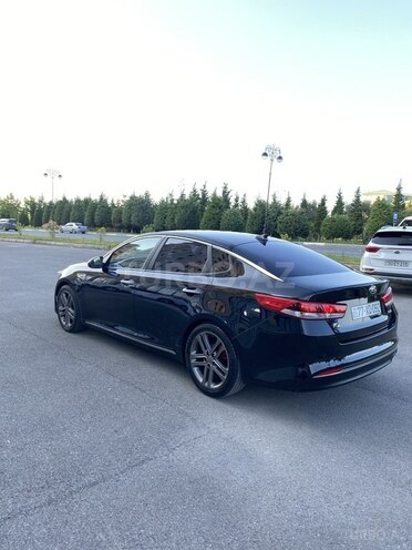 Kia K5-6