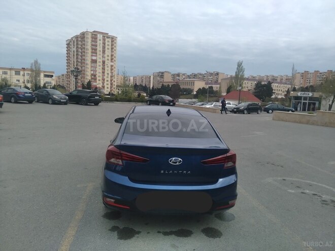 Hyundai Elantra 2018, 129,000 km - 2.0 l - Bakı