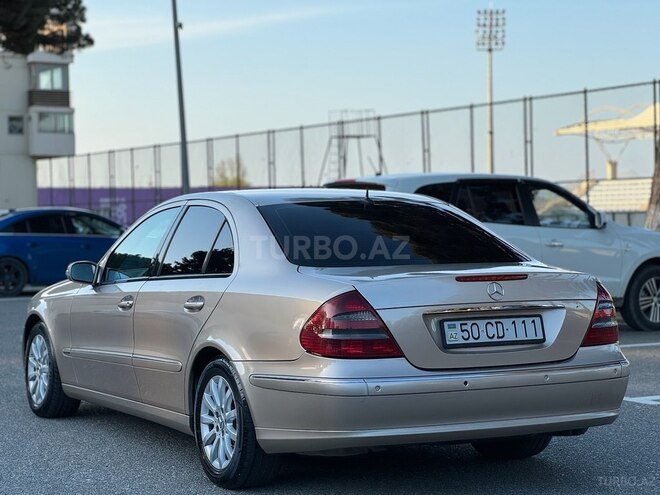 Mercedes E 270 2003, 300,000 km - 2.7 l - Sumqayıt