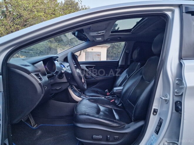 Hyundai Elantra 2013, 215,456 km - 1.8 л - Sumqayıt