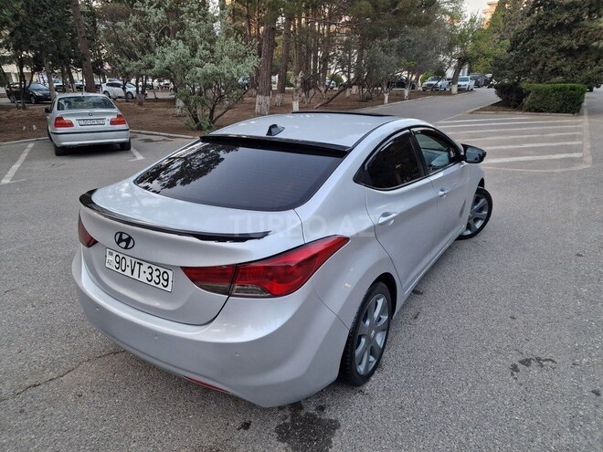 Hyundai Elantra 2013, 215,456 km - 1.8 л - Sumqayıt