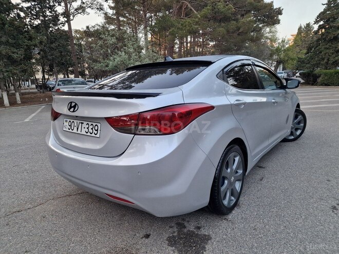 Hyundai Elantra 2013, 215,456 km - 1.8 л - Sumqayıt