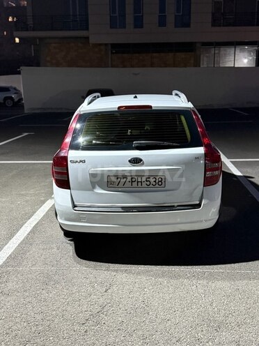 Kia Ceed 2007, 320,000 km - 1.6 л - Bakı
