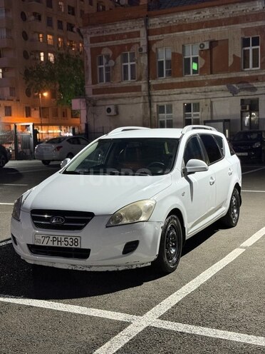 Kia Ceed 2007, 320,000 km - 1.6 л - Bakı