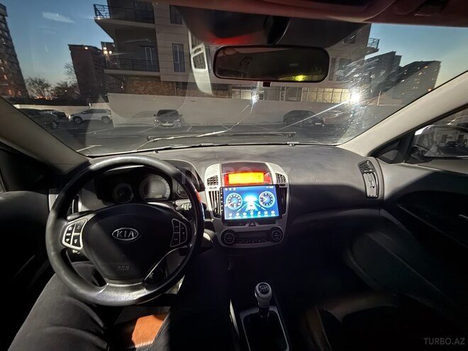 Kia Ceed 2007, 320,000 km - 1.6 л - Bakı