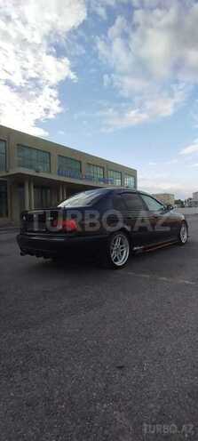 BMW 528 2000, 345,678 km - 2.8 л - Neftçala