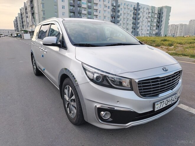 Kia Carnival 2016, 24,700 km - 2.2 л - Bakı