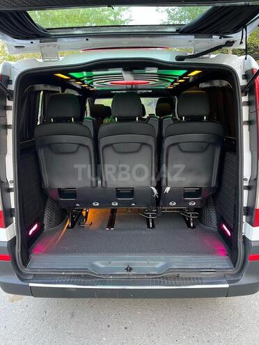 Mercedes Vito 111 2009, 361,256 km - 2.2 l - Bakı