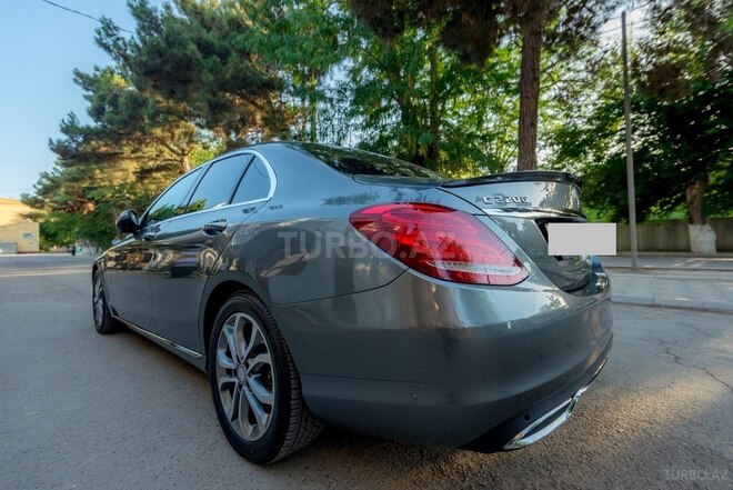 Mercedes C 220 d 2016, 165,000 km - 2.2 l - Bakı