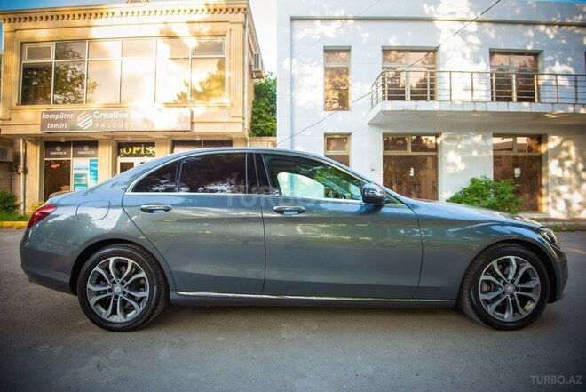 Mercedes C 220 d 2016, 165,000 km - 2.2 l - Bakı