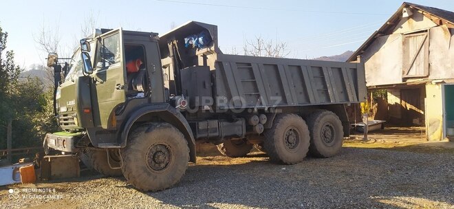 KamAz 43118 1988, 250,000 km - 11.0 l - Lənkəran