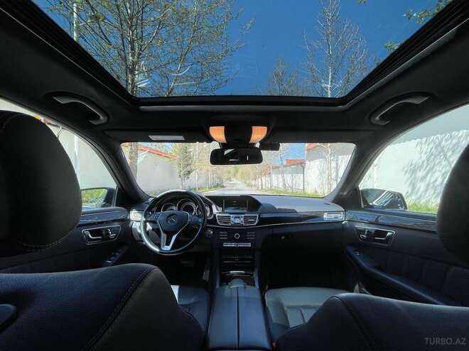 Mercedes E 220 d 2015, 167,000 km - 2.2 л - Quba