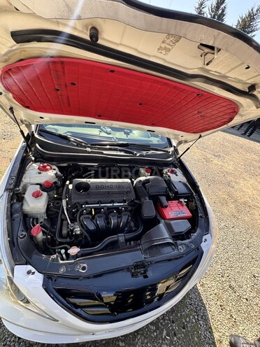 Hyundai Sonata 2010, 276,000 km - 2.4 l - Astara