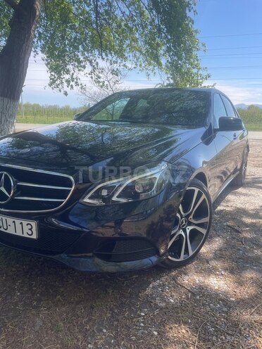 Mercedes E 220 d 2015, 167,000 km - 2.2 л - Quba