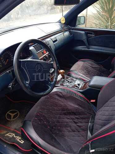 Mercedes C 230 1997, 350,000 km - 2.3 л - İmişli
