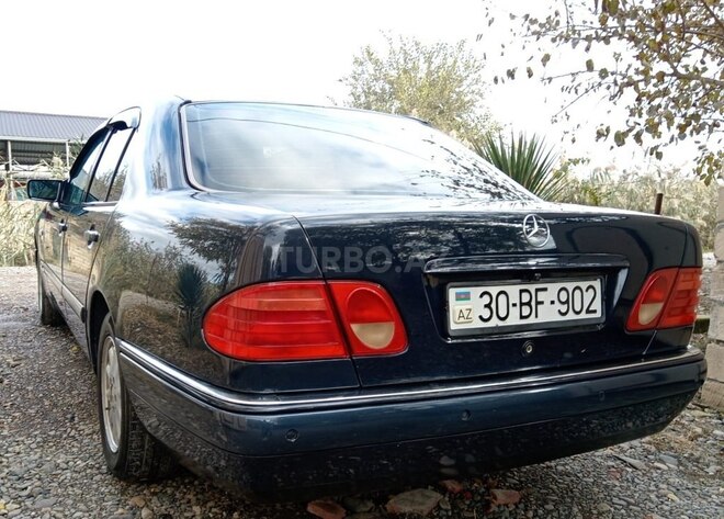 Mercedes C 230 1997, 350,000 km - 2.3 л - İmişli