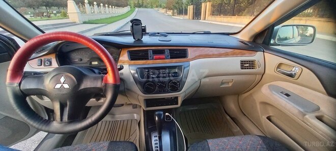 Mitsubishi Lancer 2006, 330,000 km - 1.6 l - Ağsu