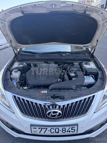 Hyundai Grandeur 2015, 230,000 km - 2.2 л - Bakı