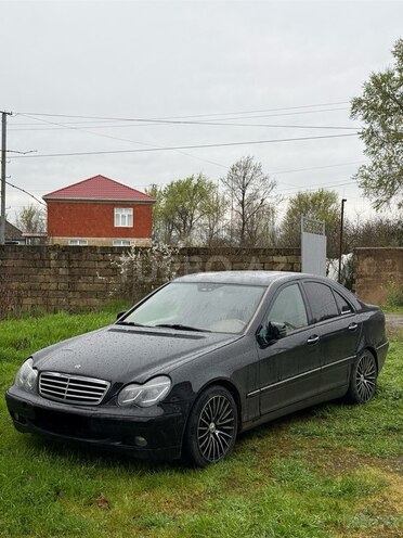 Mercedes C 200 2003, 359,574 km - 2.0 l - Bakı