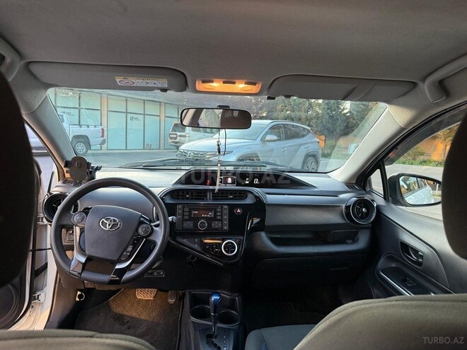 Toyota Aqua 2018, 123,000 km - 1.5 l - Bakı