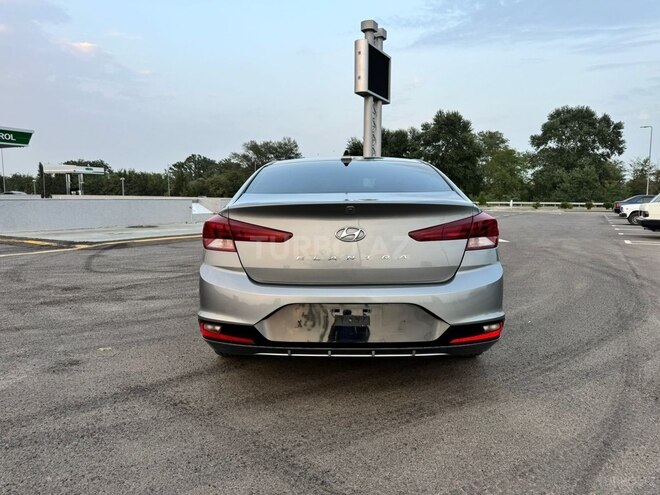 Hyundai Elantra 2018, 118,000 km - 2.0 л - Ağcabədi